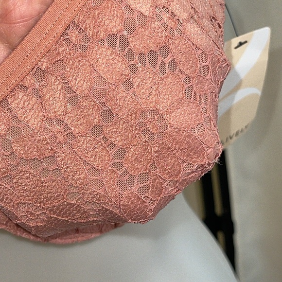 Lively Underwire Lace Bra Shell Pink Size 36DD NWT - Picture 10 of 17